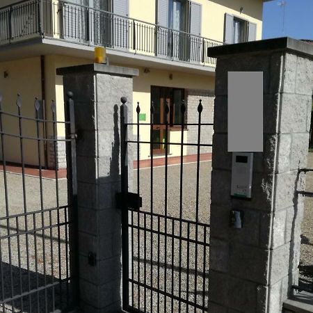 Affittacamere New Lifestyle Alberoro Bagian luar foto
