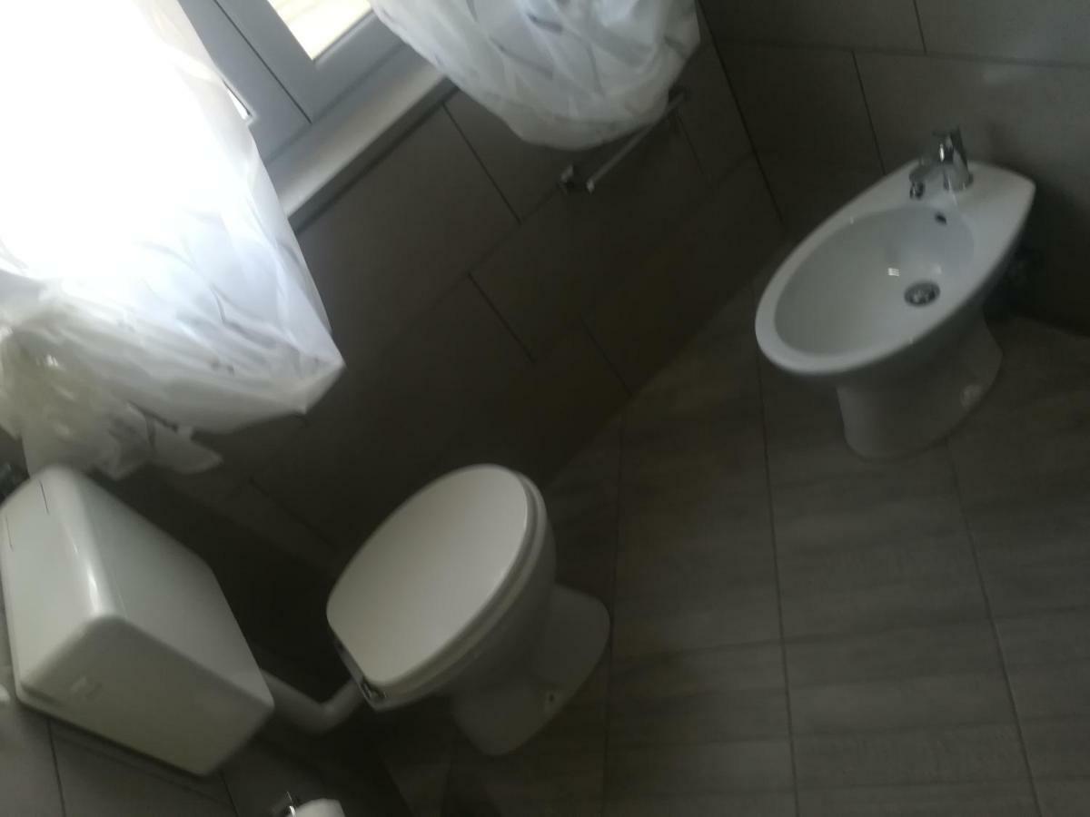 Affittacamere New Lifestyle Alberoro Bagian luar foto