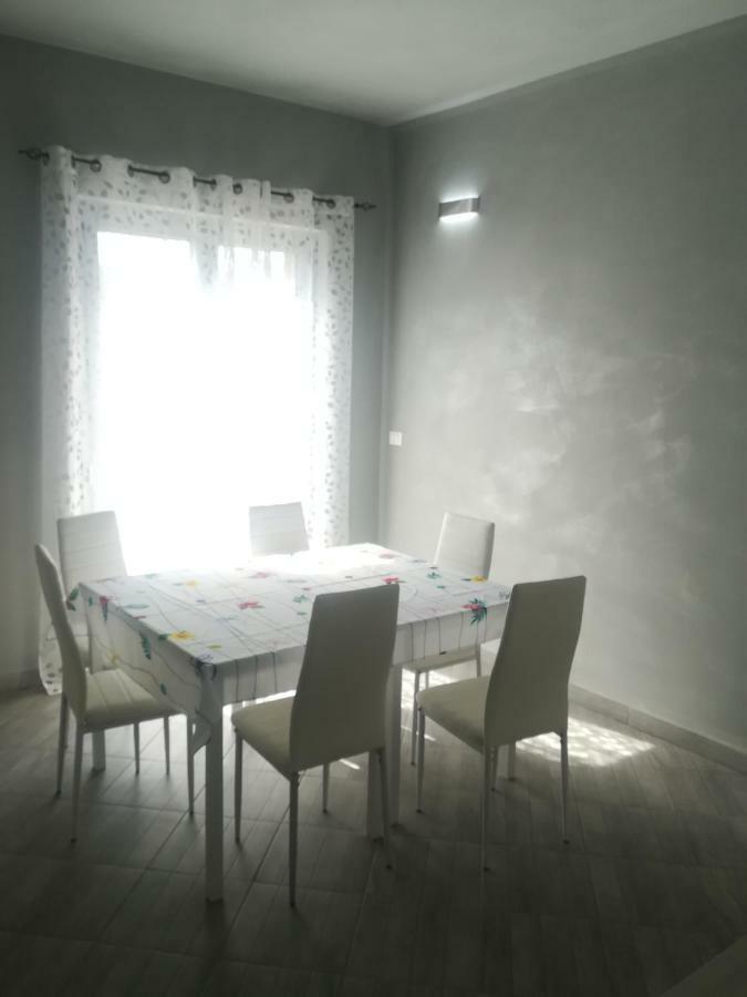 Affittacamere New Lifestyle Alberoro Bagian luar foto